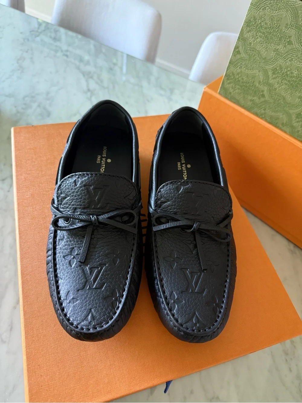 Louis Vuitton LV Leather Loafers Driving Shoes Moccasins Logo Black Louis Vuitton Mens Major Loafers Black Leather LV LOGO Slip  main image 3